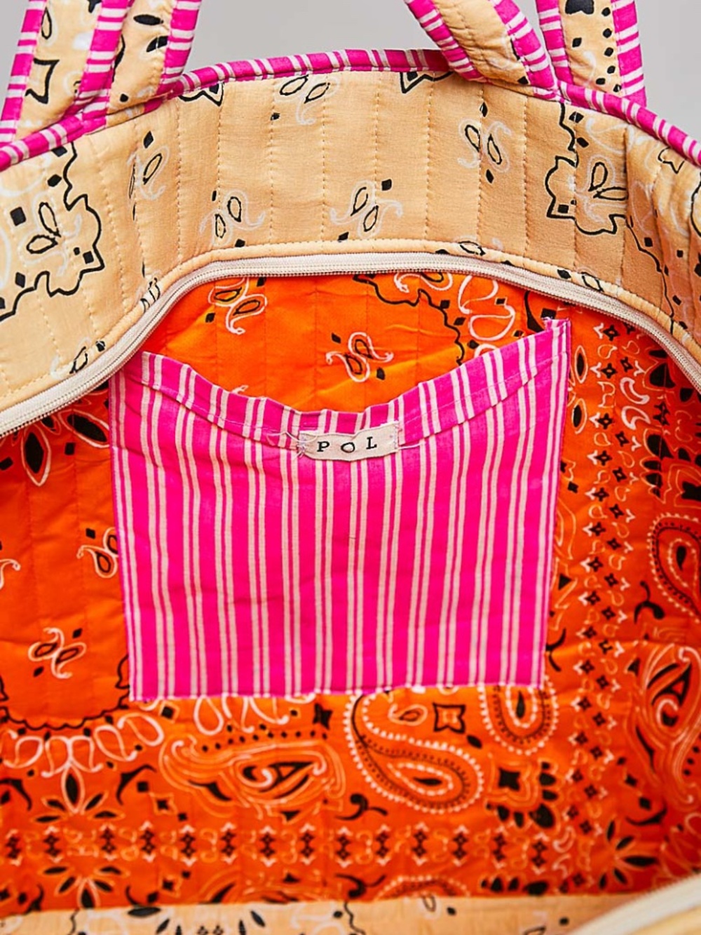 POL Color block Paisley LOVE Heart Graphic Quilted Large Tote Shoulder bag - Picture 6 of 10